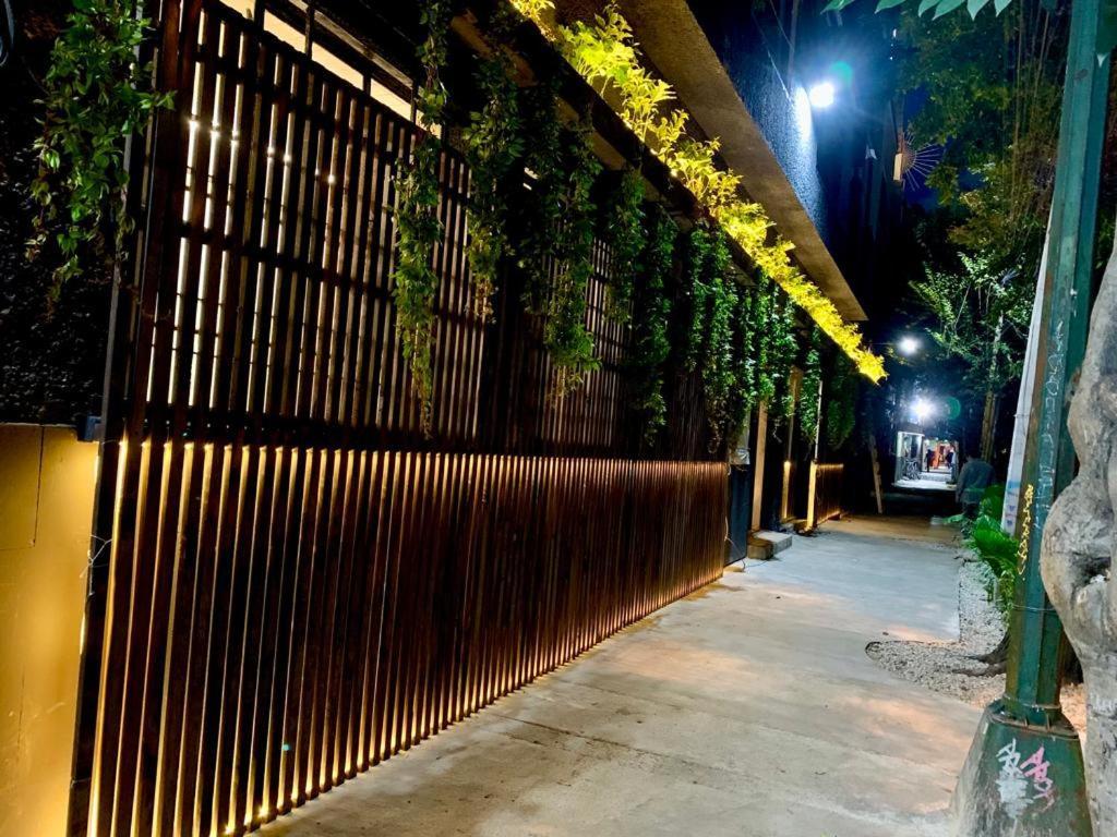 Frontera 49 Roma Norte Hostal Cidade do México Exterior foto